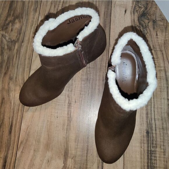 JASMIN Women's JSHEP Cognac Faux Leather Boots Size: 6M. - Picture 2 of 8